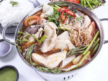 Lẩu cá bốp nấu chua